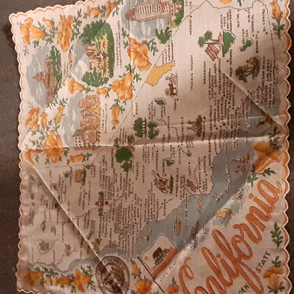 Vintage 4 piece set hankies - Picture 2 of 5